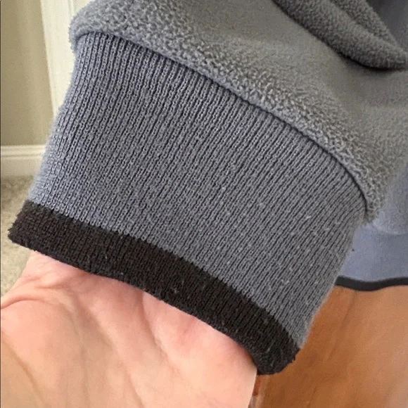 *Unisex Porsche Gray & Black Zippered Fleece Jacket Coat Sporty Cars Speed - Picture 6 of 15